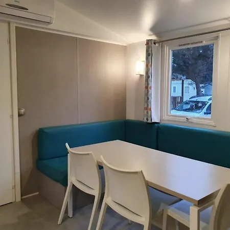 Mobilhome 3 Hébergement de vacances